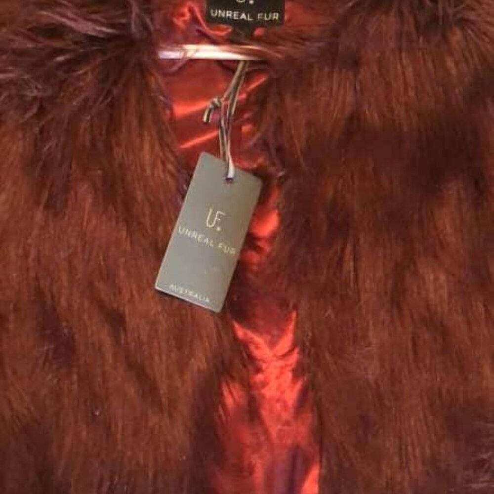 Unreal Fur Australia Burgundy Coat Size Small - Picture 2 of 3